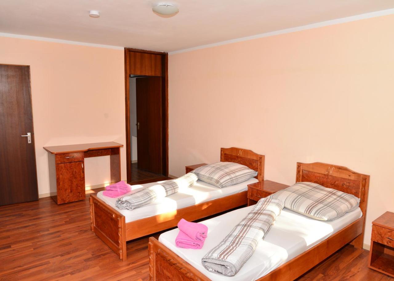 Hotel Noa Нюрнберг Экстерьер фото